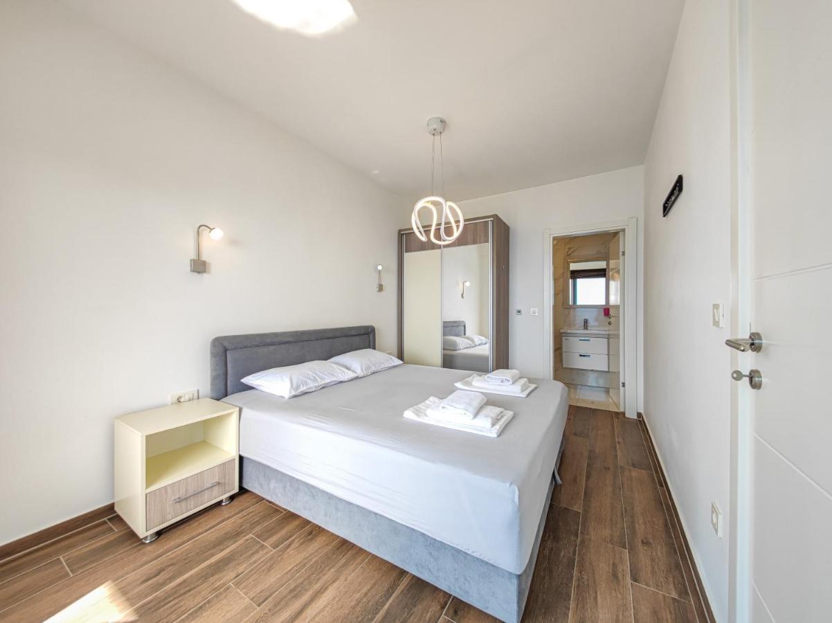 Apartment Plavo Nebo Dobra Voda Extérieur photo